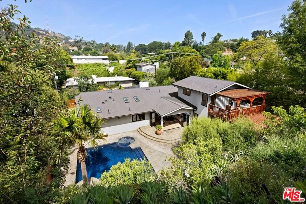 2716 Laurel Pass / Bypass, Los Angeles, California 90046 home-pic-38