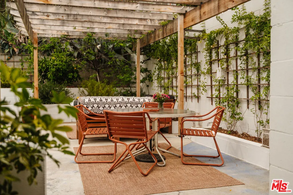 6457 Tokay Road, Tujunga, California 91042 home-pic-38