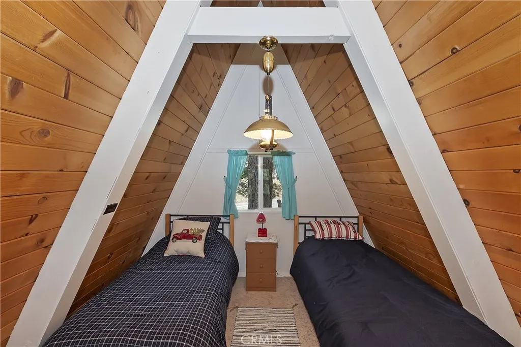 31115 All View Drive, Running Springs, California 92382 home-pic-18