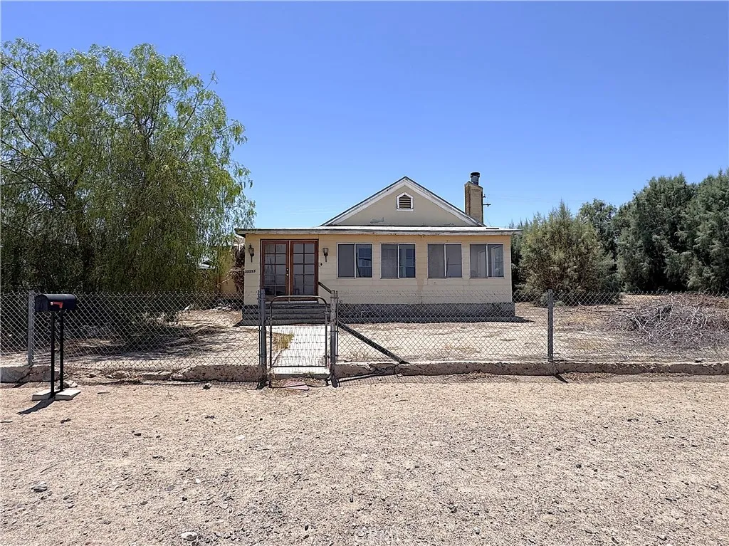 35587 National Trails, Daggett, California 92327 home-pic-0