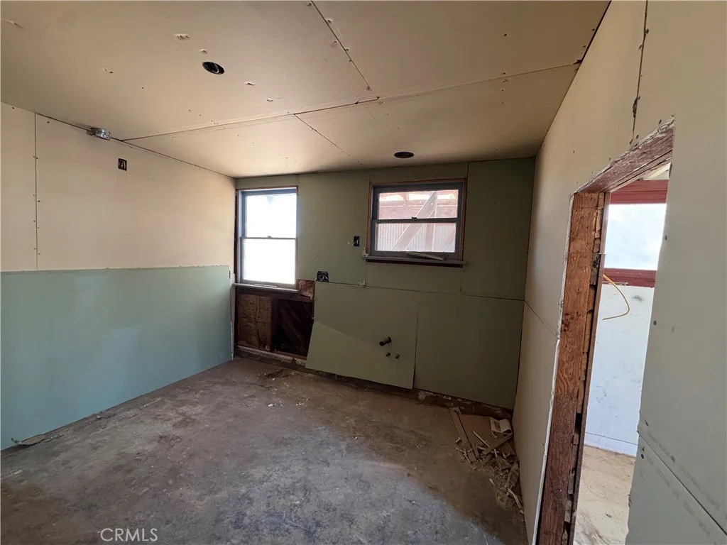 35587 National Trails, Daggett, California 92327 home-pic-44