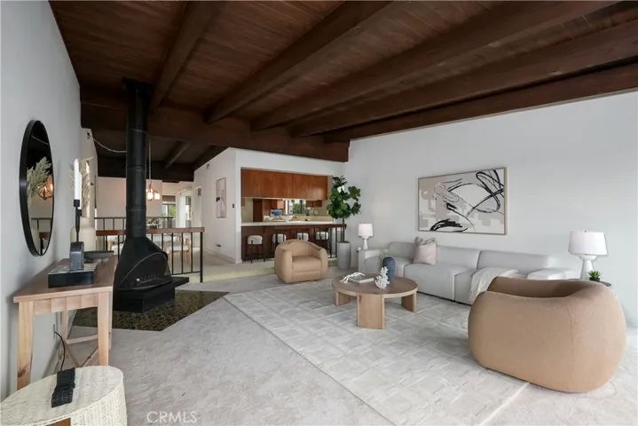 883 Katella Street, Laguna Beach, California 92651