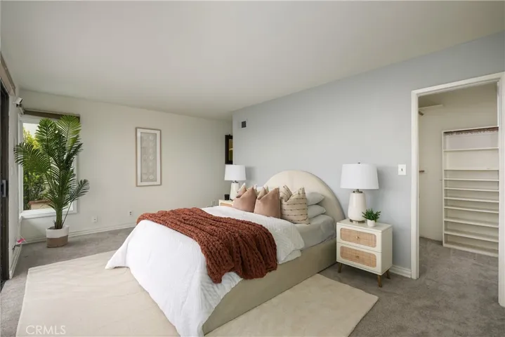 883 Katella Street, Laguna Beach, California 92651