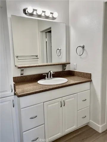 2nd full bath.
