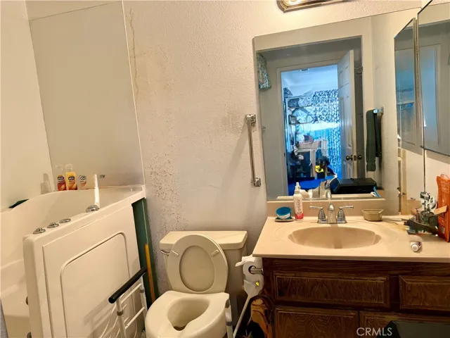 17798 Cherry Street, Hesperia, California 92345