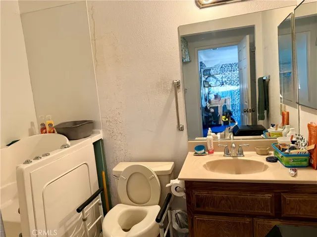 17798 Cherry Street, Hesperia, California 92345