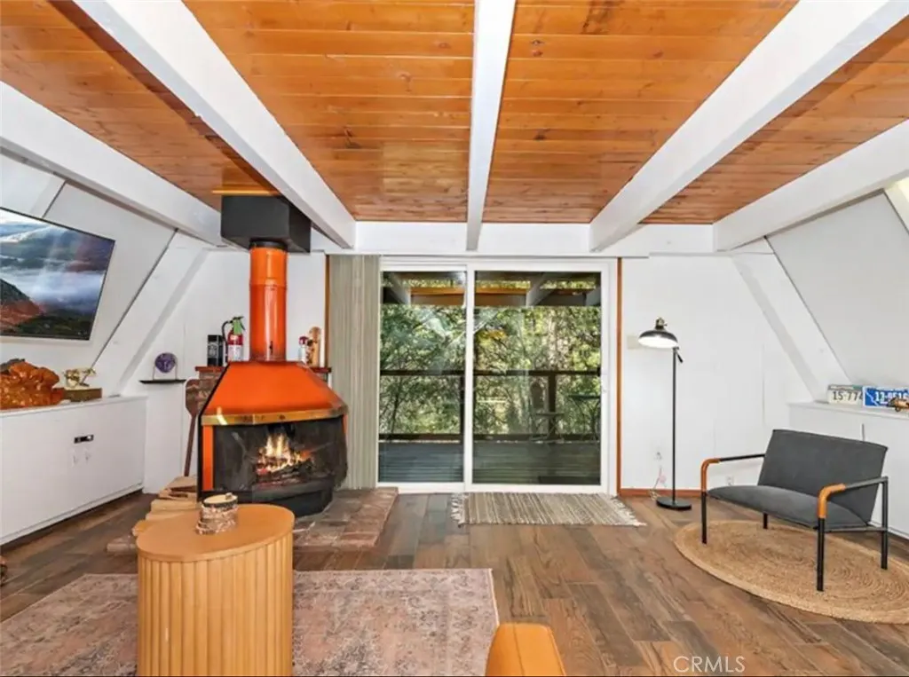 1144 S Sheephorn Road, Big Bear City, California 92314 home-pic-6