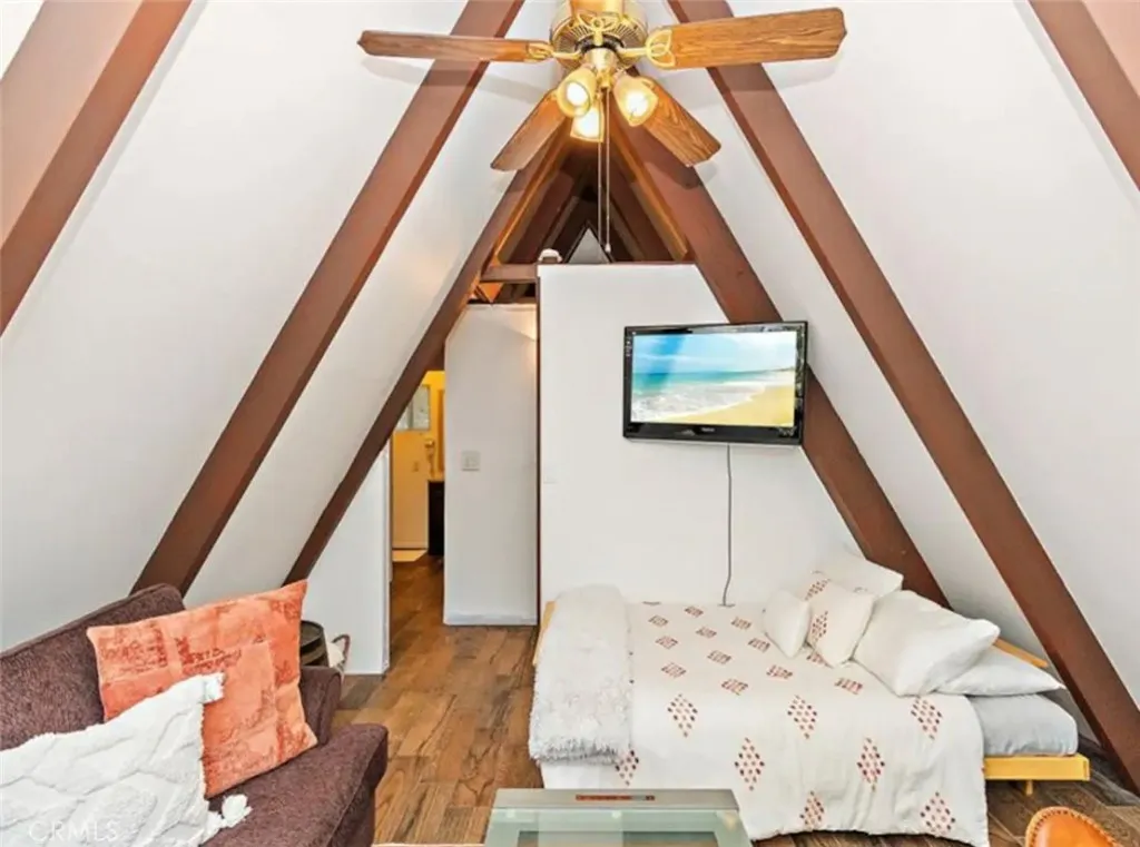1144 S Sheephorn Road, Big Bear City, California 92314 home-pic-15