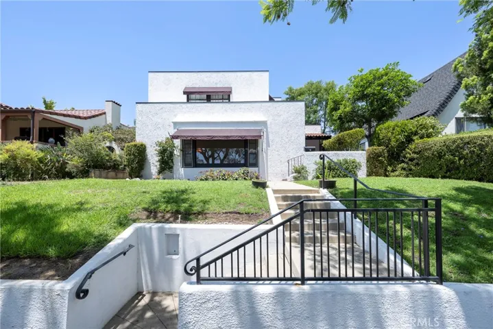 405 W Brookdale Place, Fullerton, California 92832
