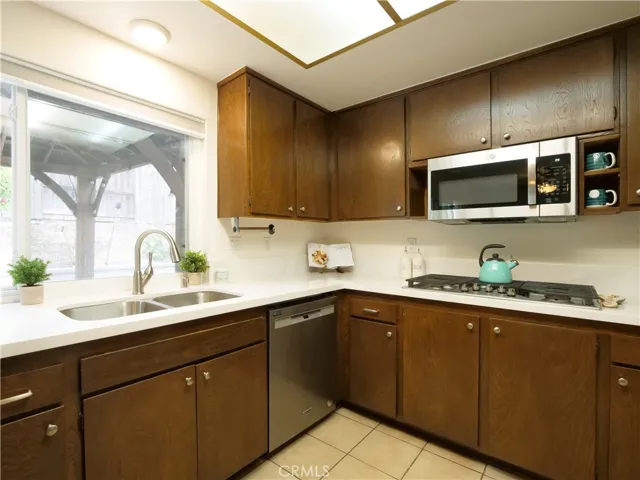 28408 Quailhill Drive, Rancho Palos Verdes, California 90275
