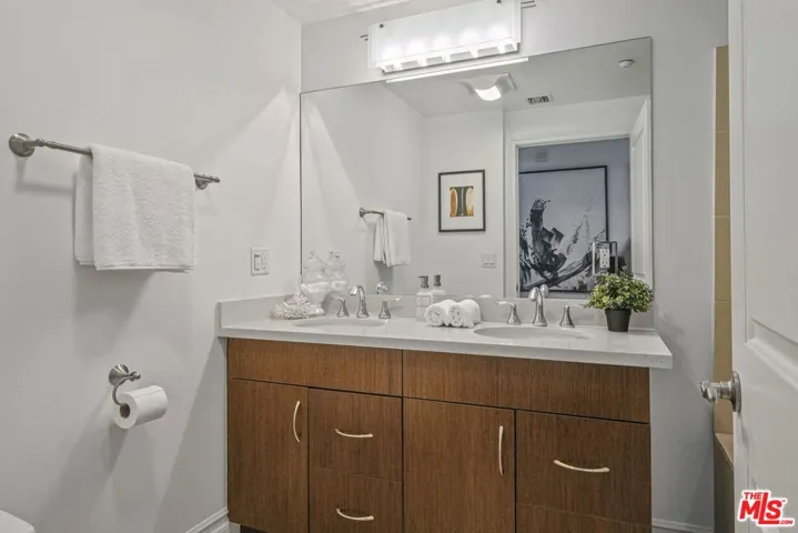 1248 N Laurel Avenue Ph#1, West Hollywood, California 90046