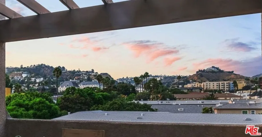 1248 N Laurel Avenue Ph#1, West Hollywood, California 90046