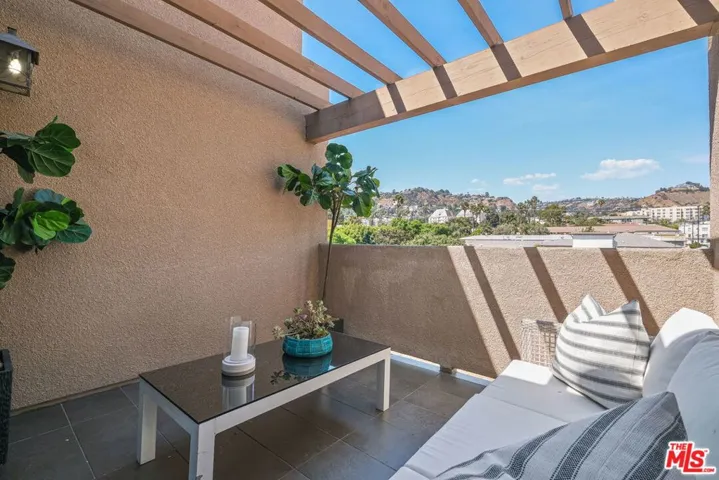1248 N Laurel Avenue Ph#1, West Hollywood, California 90046