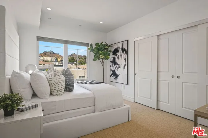 1248 N Laurel Avenue Ph#1, West Hollywood, California 90046