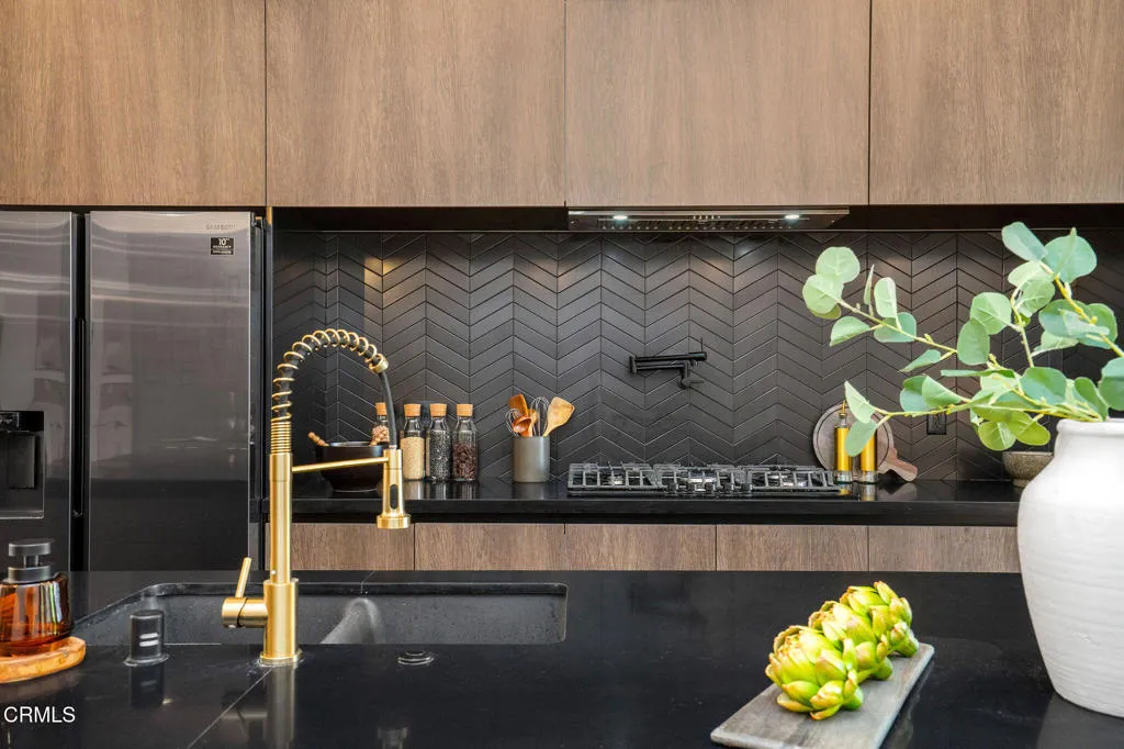 5622 Natick Avenue, Sherman Oaks, California 91411 home-pic-8