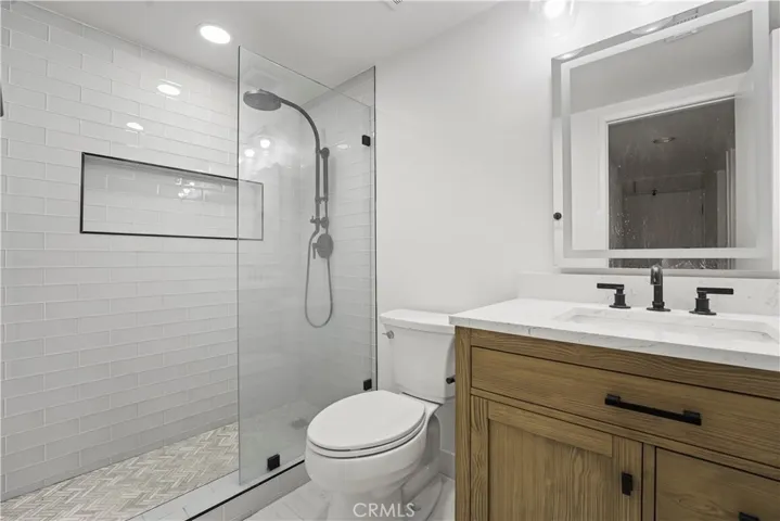 23821 Hillhurst Drive 11, Laguna Niguel, California 92677