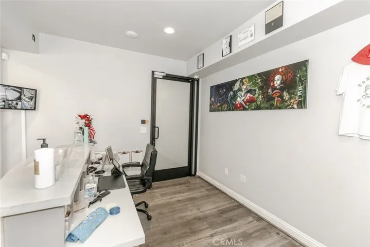 7246 Eton Avenue, Canoga Park, California 91303