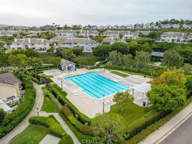 Beacon Hill pool #1