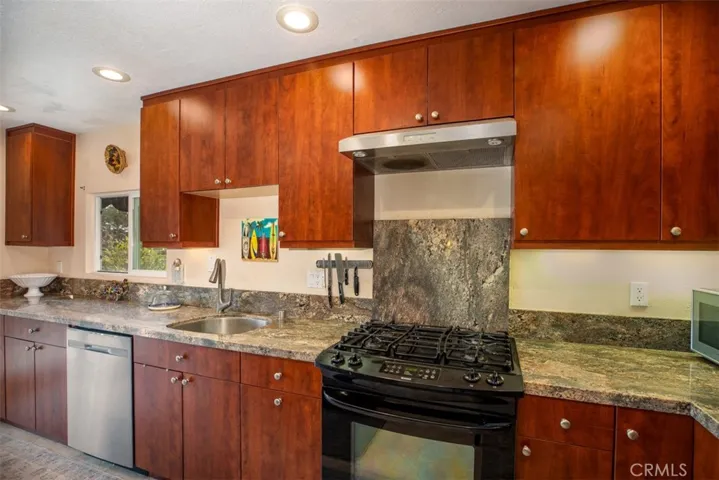 4 Amherst, Laguna Niguel, California 92677