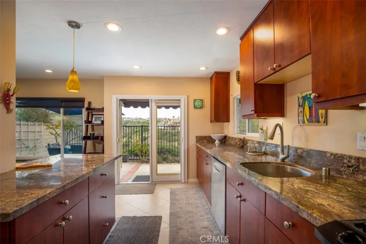 4 Amherst, Laguna Niguel, California 92677