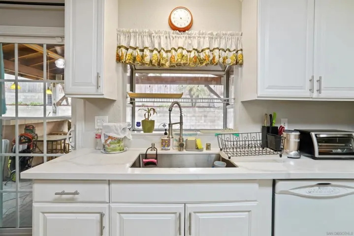 1286 Waxwing Lane, Chula Vista, California 91911