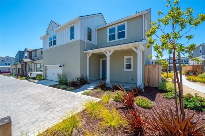 176 Tango Way, San Luis Obispo, California 93401