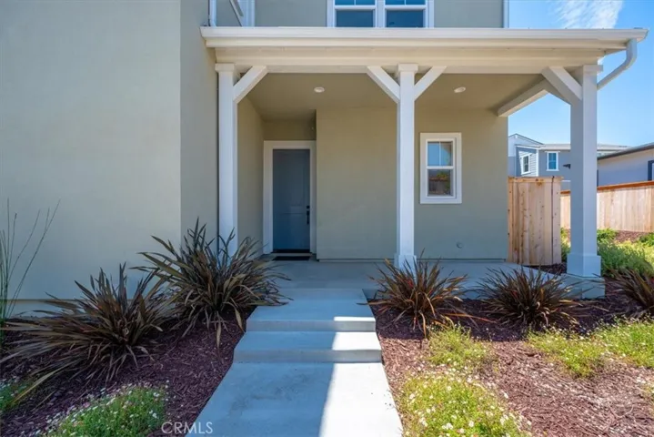 176 Tango Way, San Luis Obispo, California 93401