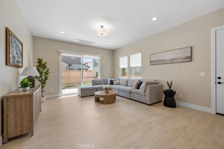 176 Tango Way, San Luis Obispo, California 93401