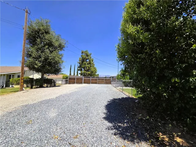 WEST SIDE ELECTRIC GATE