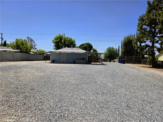 FLAT LOT