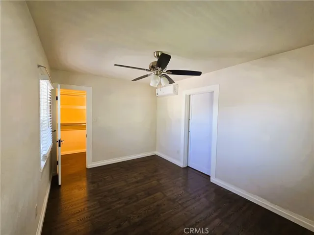 FRONT BEDROOM