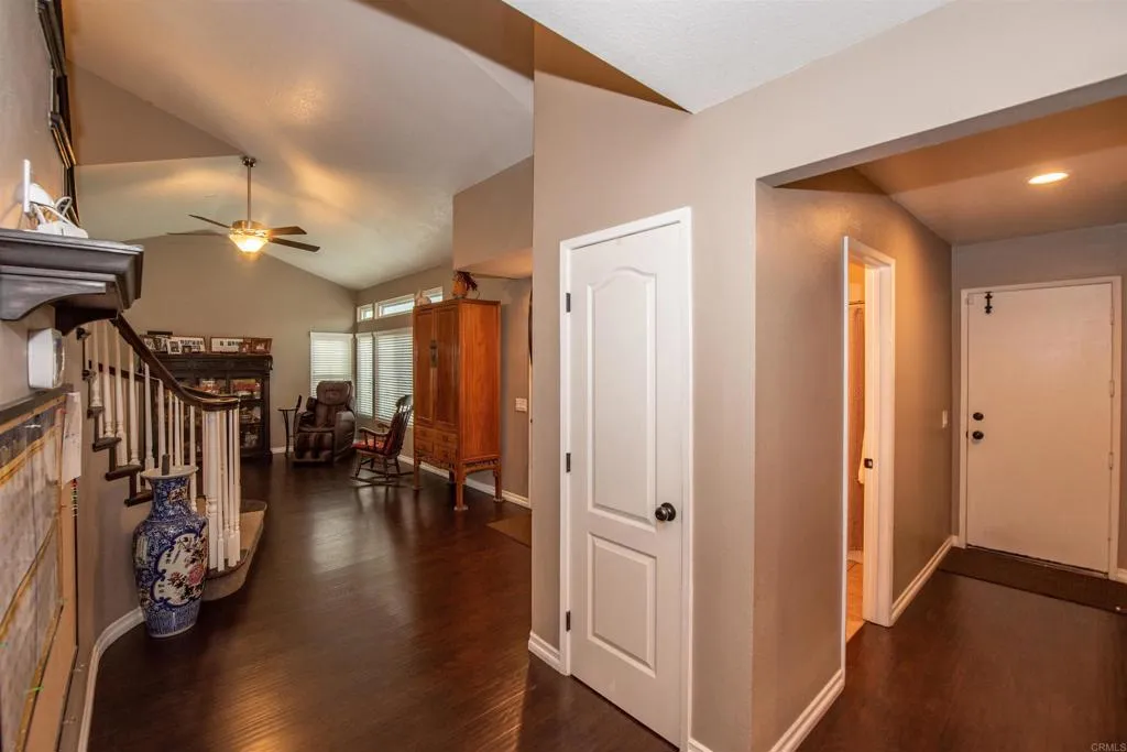 30230 Calle Belcanto, Menifee, California 92584 home-pic-11