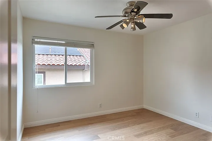 2nd bedroom with large closet