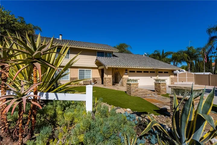 17927 Sun Hill Drive, Yorba Linda, California 92886
