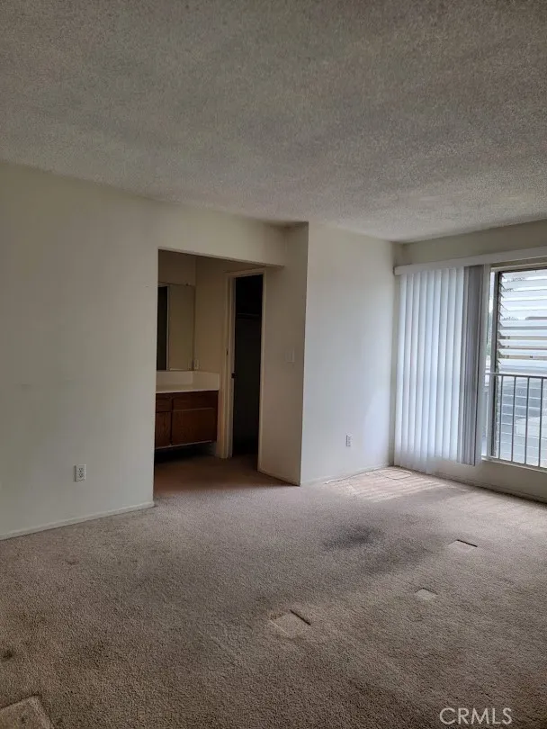1582 Mitchell Avenue, Tustin, California 92780 home-pic-7