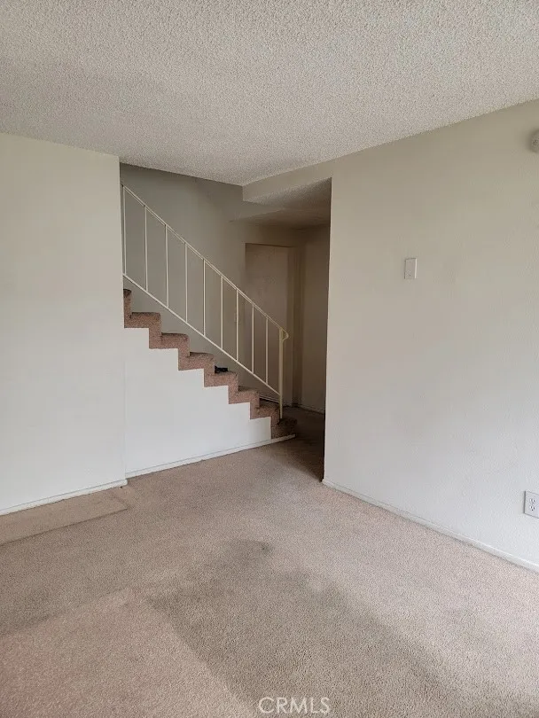 1582 Mitchell Avenue, Tustin, California 92780 home-pic-5