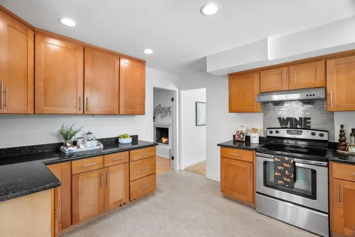 4889 Leigh, San Jose, California 95124