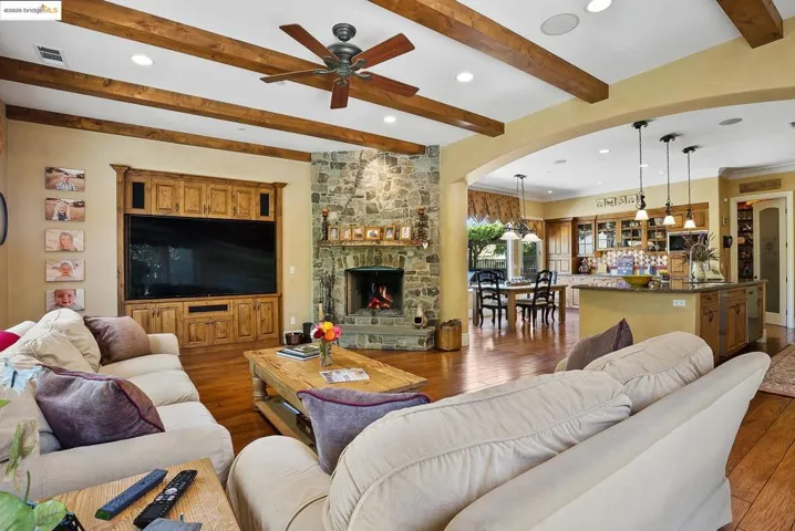 1901 Buena Vista Ave, Livermore, California 94550