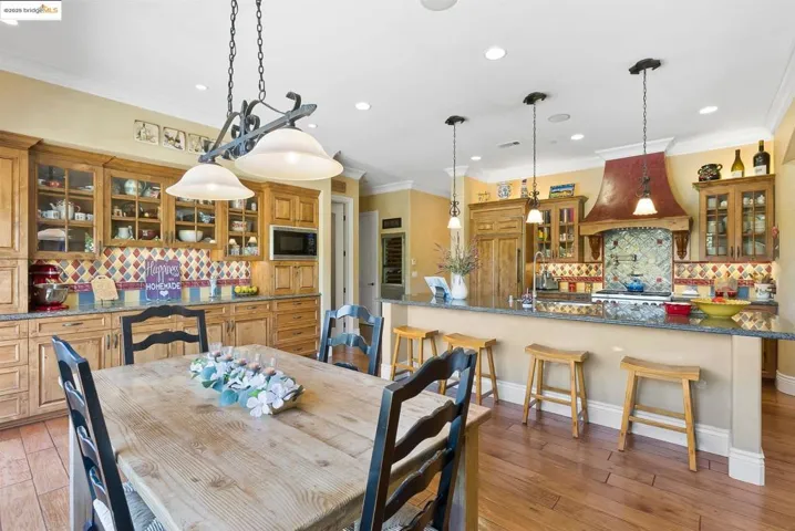 1901 Buena Vista Ave, Livermore, California 94550