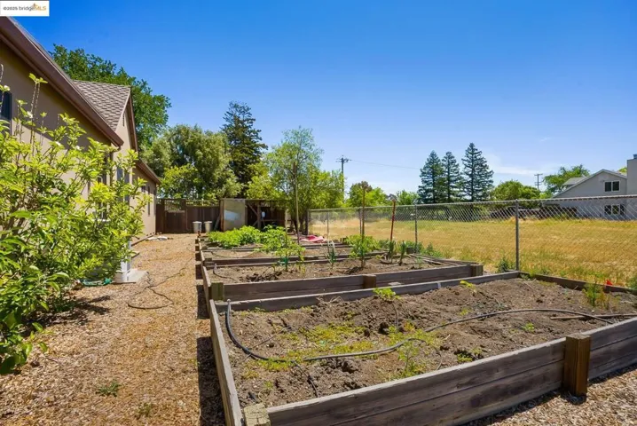1901 Buena Vista Ave, Livermore, California 94550