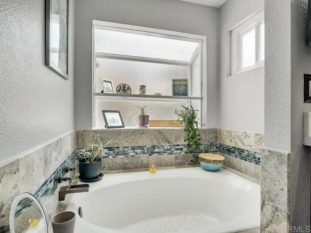 31 Delaport Court, Coronado, California 92118