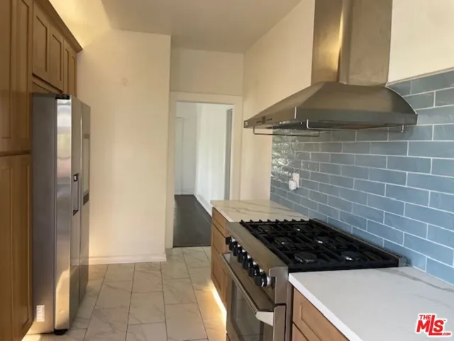 456 S Wilton Place, Los Angeles, California 90020