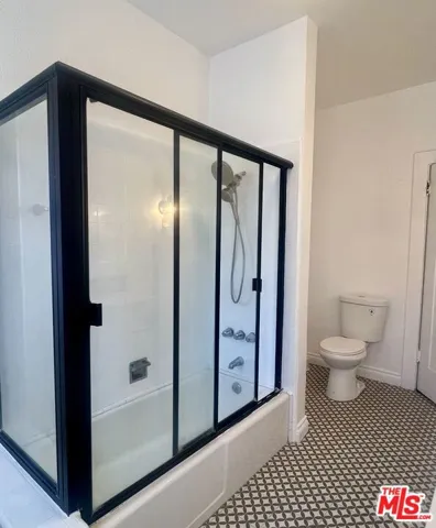 456 S Wilton Place, Los Angeles, California 90020