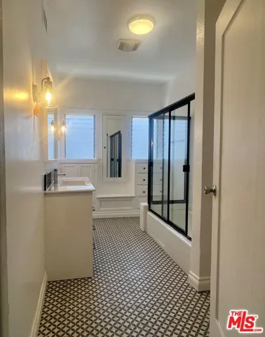 456 S Wilton Place, Los Angeles, California 90020