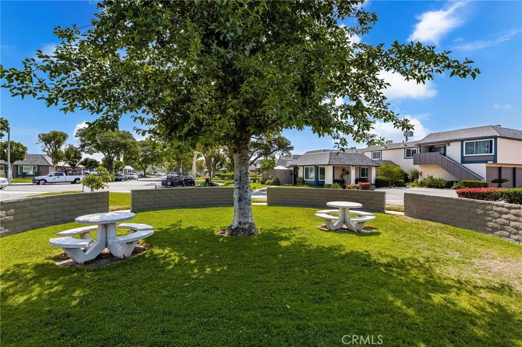 1400 E Bell Avenue 98k, Anaheim, California 92805 home-pic-21