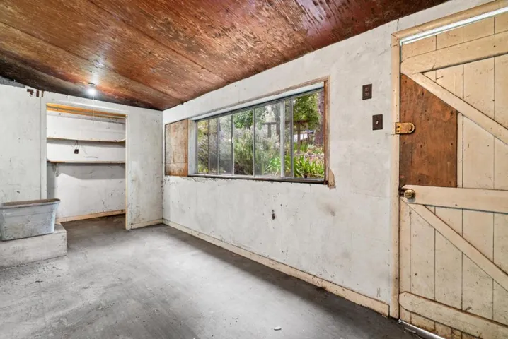294 Ice Cream Grade, Santa Cruz, California 95060