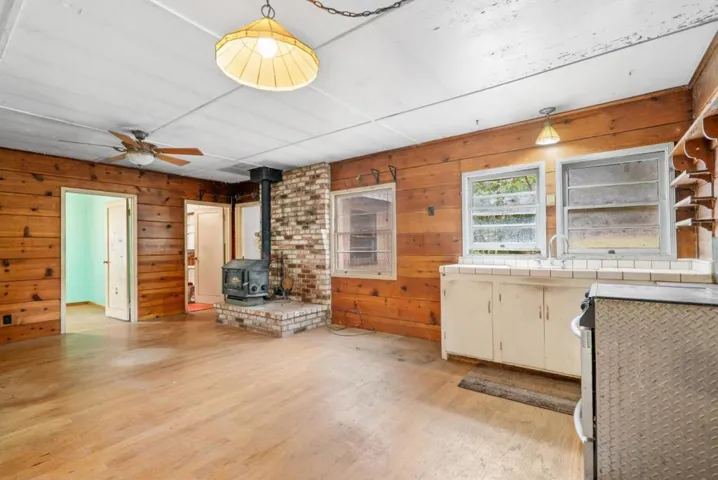 294 Ice Cream Grade, Santa Cruz, California 95060