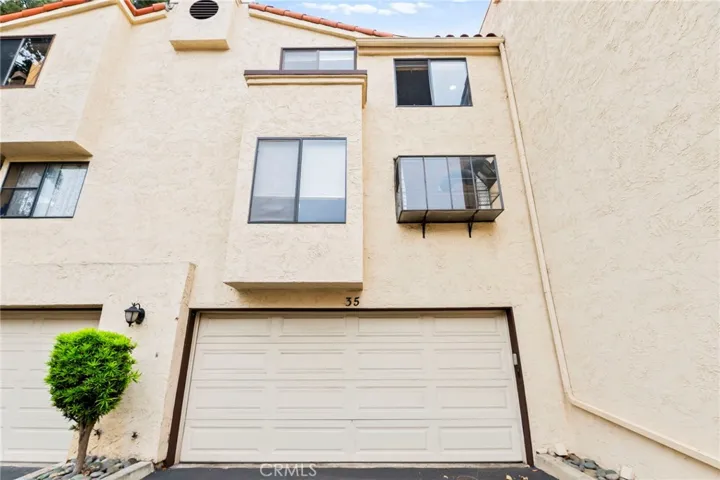 5715 Baltimore Drive 35, La Mesa, California 91942