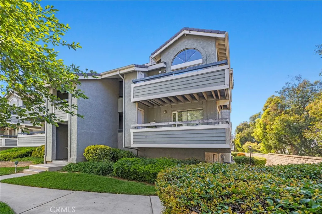 26966 Flo Lane 318, Canyon Country, California 91351 home-pic-0