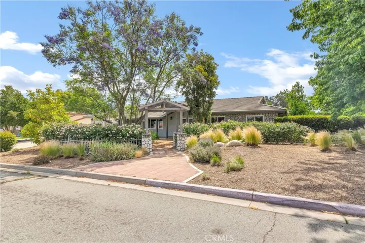 3890 English, Hemet, California 92544